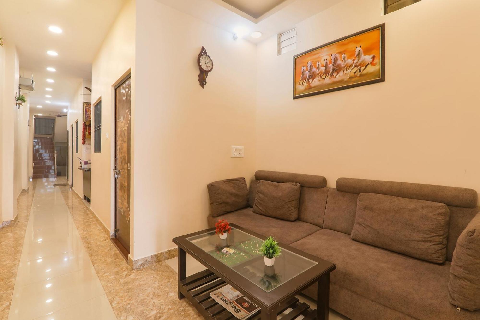 Fabhotel Rk Palace Ayodhya Eksteriør bilde